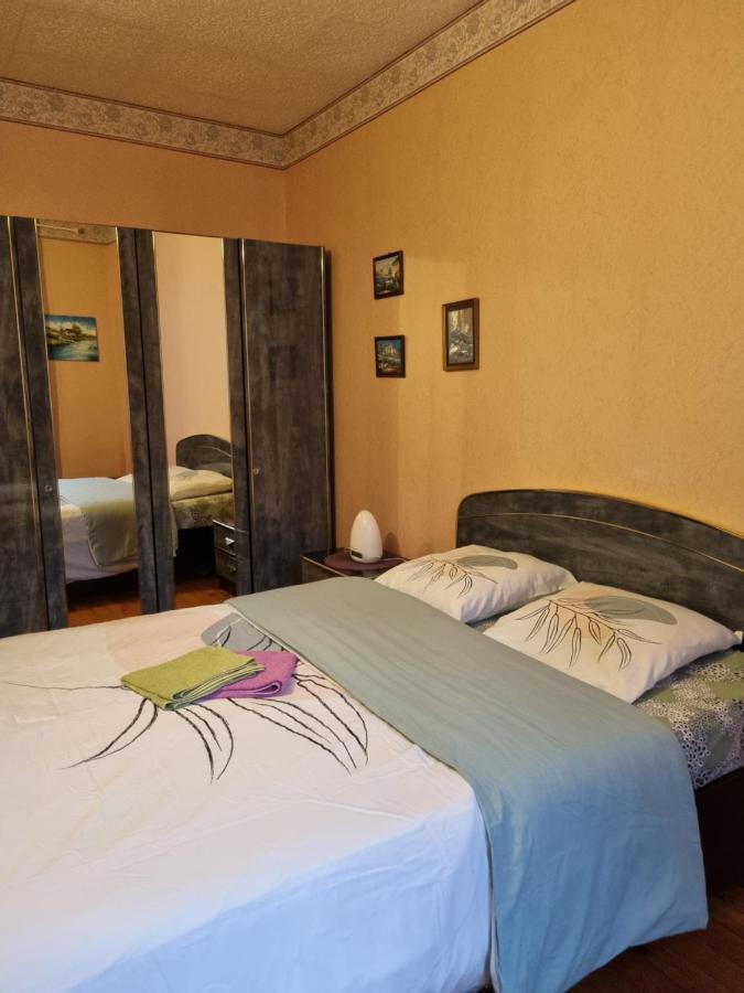Gordana Hotel Reims Eksteriør billede